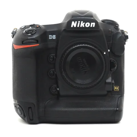 Nikon D5 Body (XQD) (Б/У)