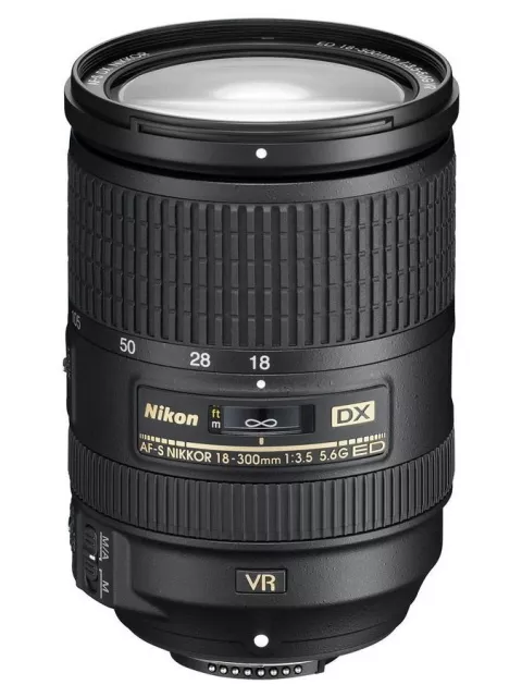 Объектив Nikon 18-300mm f/3.5-5.6G ED AF-S VR DX Zoom-Nikkor