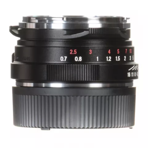 Voigtlaender Nokton 40mm f/1.4 SC Leica-M
