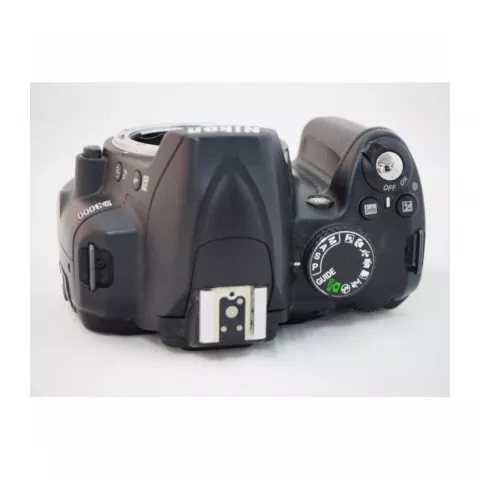 Nikon D3000 body (Б/У)