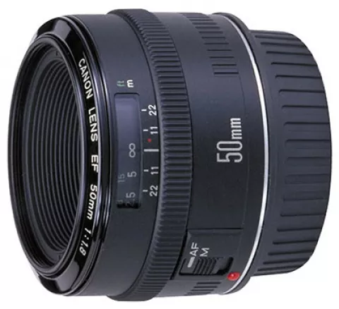 Зеркальный фотоаппарат Canon EOS 650D Kit EF 50 mm F/1.8 II