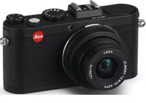 Цифровая фотокамера Leica X2 Black
