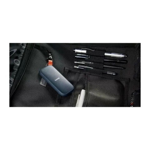 Внешний SSD SanDisk 2TB Portable  (SDSSDE30-2T00-G26) черный