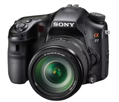 Зеркальный фотоаппарат Sony Alpha SLT-A77 Kit 18-135mm F3.5-5.6 DT SAM