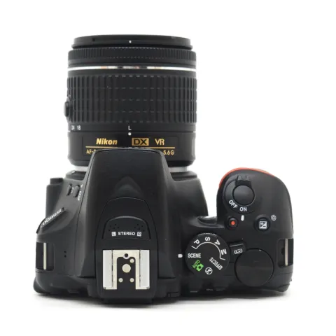 Nikon D5600 Kit 18-55 VR AF-P Black (Б/У)