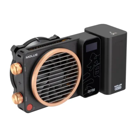 Осветитель Zhiyun MOLUS X100RGB COB Light PRO green/grey