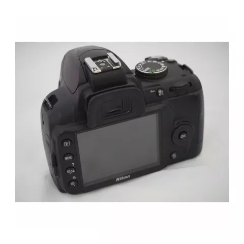 Nikon D3000 Body (Б/У)