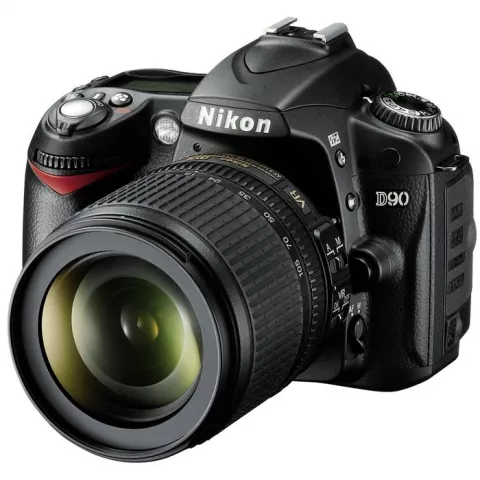 Зеркальный фотоаппарат Nikon D90 Kit AF-S DX 18-55