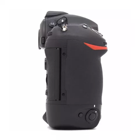 Nikon D5 Body (XQD) (Б/У) 