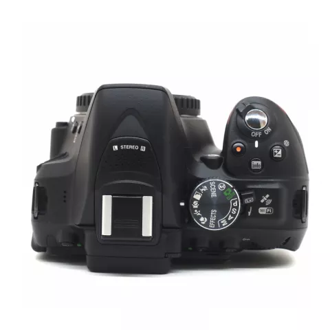 Nikon D5300 kit 18-55 VR AF-P (Б/У)