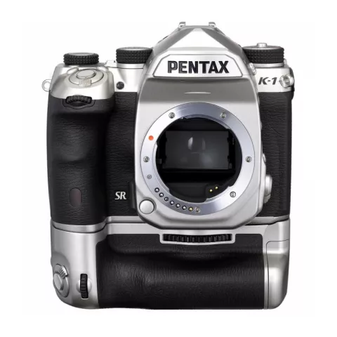 Зеркальный фотоаппарат Pentax K-1 Body Limited Silver (с бат. блоком и двумя аккумуляторами)