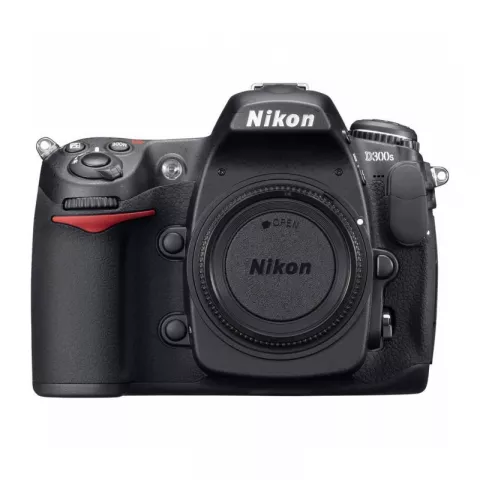 Зеркальный фотоаппарат Nikon D300S Body