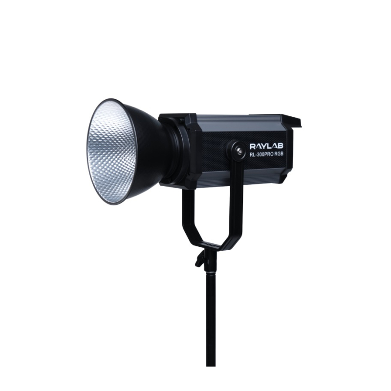 Осветитель светодиодный Raylab RL-300PRO RGB