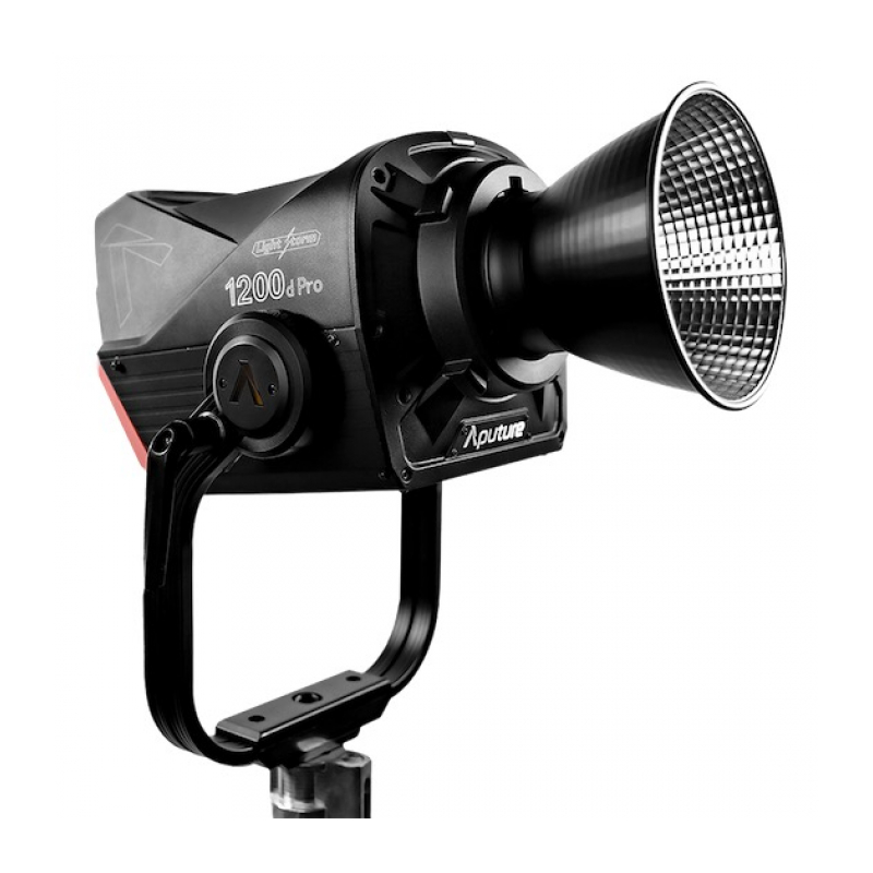Светодиодный осветитель Aputure Light Storm LS 1200D Pro V-mount kit