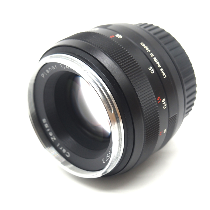 Carl Zeiss Planar T* 1.4/50 ZE (Б/У)