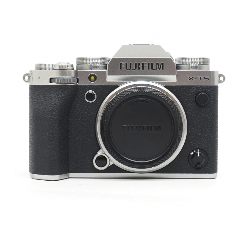 Fujifilm X-T5 Body Silver (Б/У)